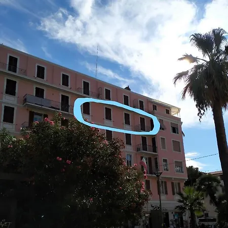 Vista Mare Sulla Pista Ciclabile * Санремо